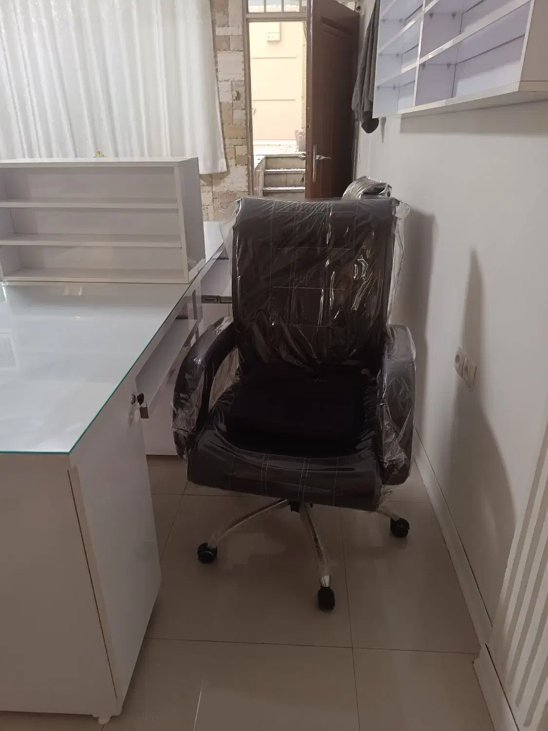 صندلی کارشناسی|مبلمان اداری|تهران, چوب تراش|دیوار