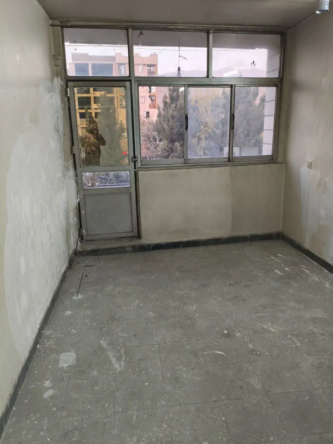 اجاره دربست مسکونی کارگاهی//۸۰متری// بر اصلی بومهن|اجارهٔ خانه و ویلا|بومهن, |دیوار