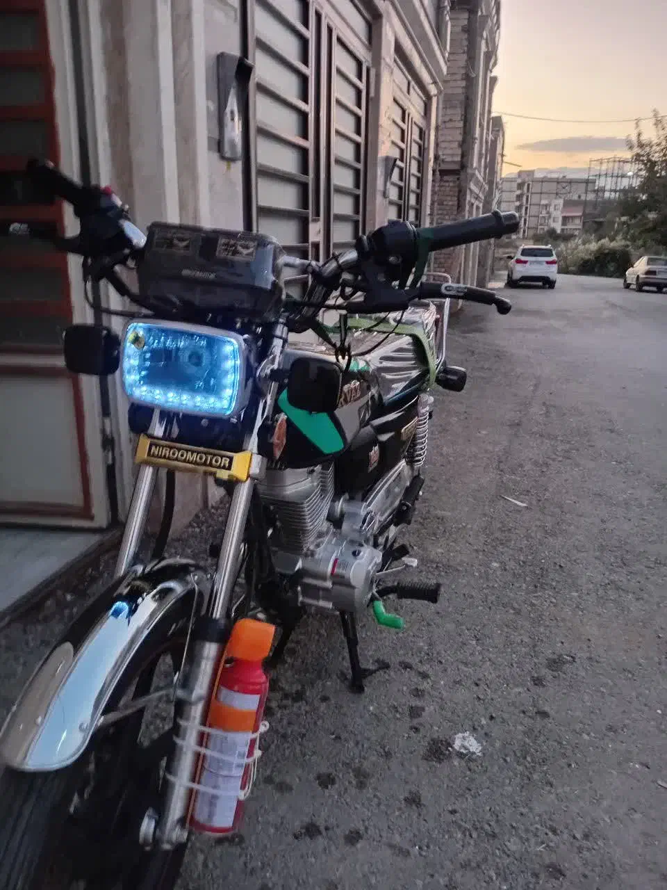 فروش پرواز 200 صفر|موتورسیکلت|بروجرد, |دیوار