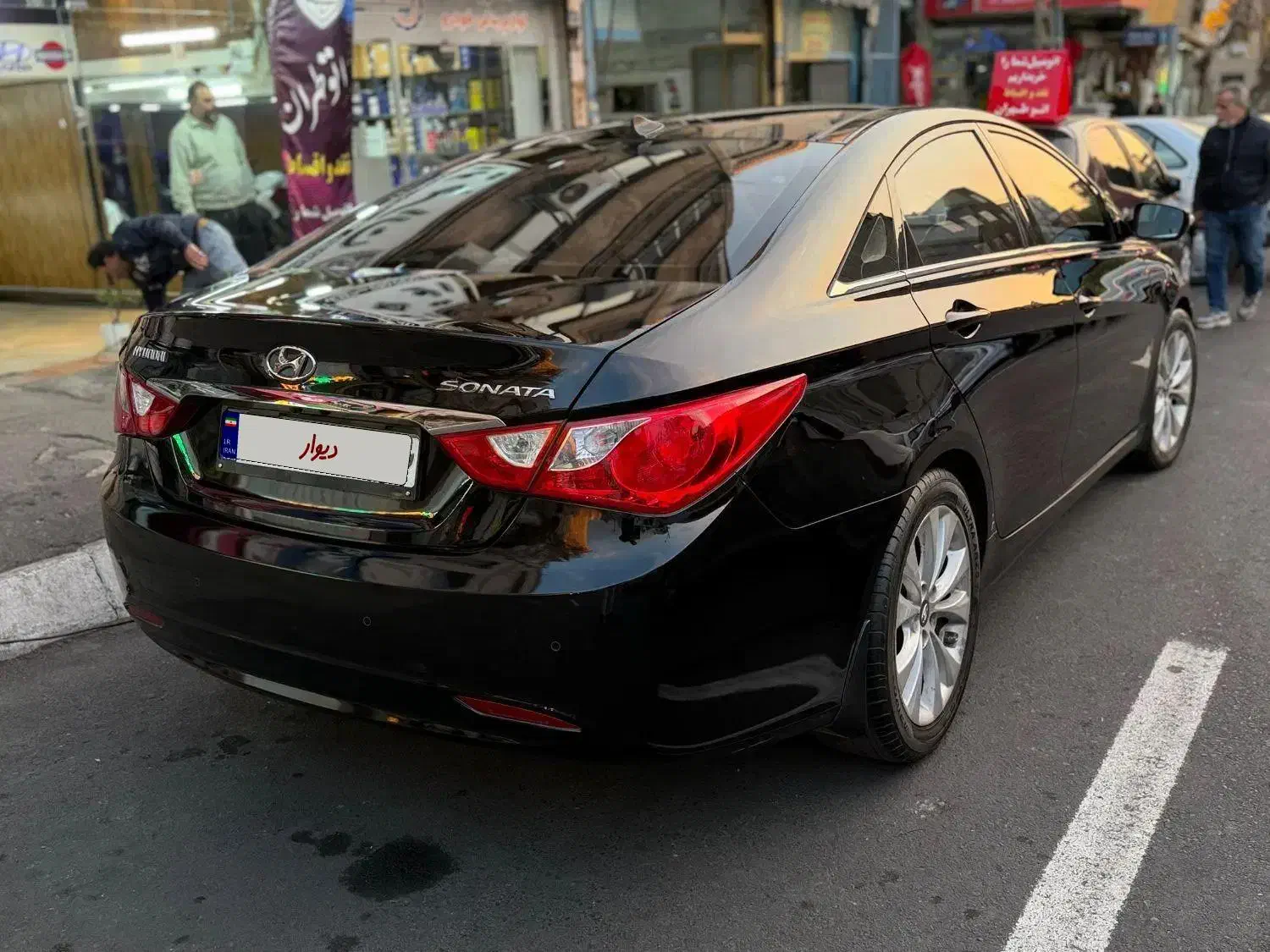 سوناتا yf 2013 بیرنگ نقد یا اقساط|خودرو سواری و وانت|تهران, توحید|دیوار