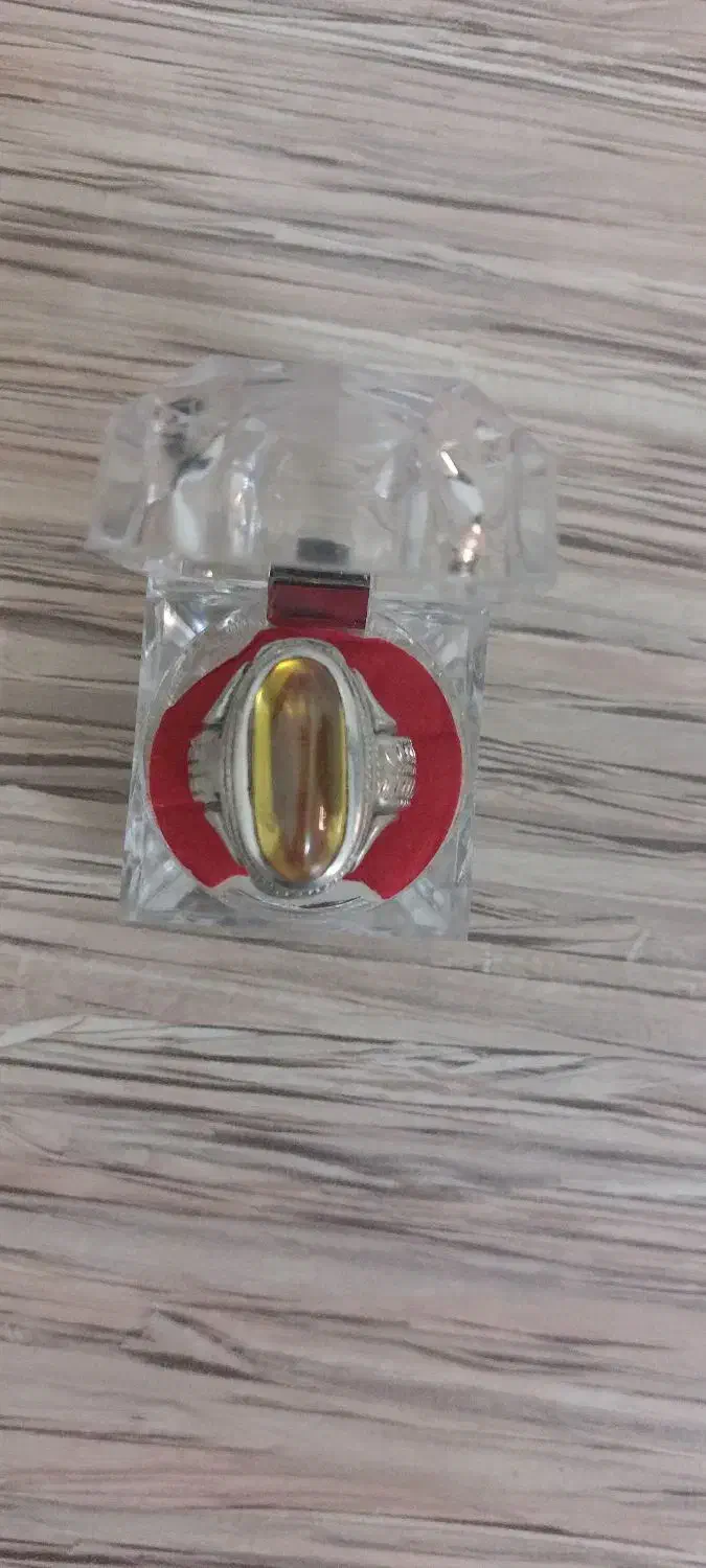 انگشتر لعل|کلکسیون اشیاء عتیقه|زنجان, |دیوار