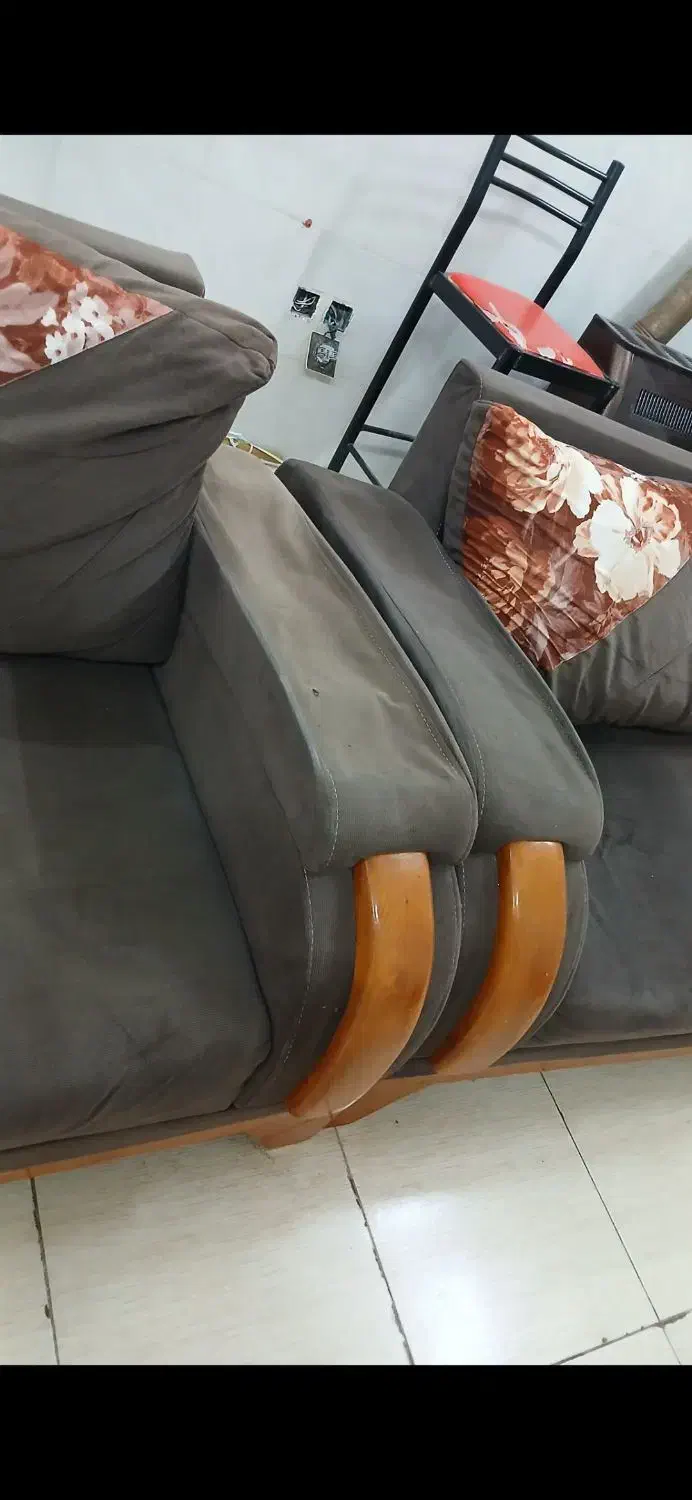 مبلمان مبل|مبلمان خانگی و میز عسلی|فلاورجان, |دیوار