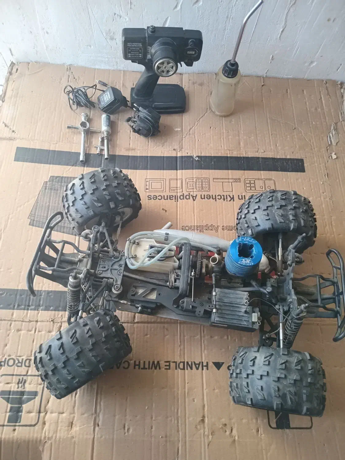 ماشین کنترلی بنزینی ۲/۵ اسب موتورش|اسباببازی|فردیس, نیروگاه برق|دیوار