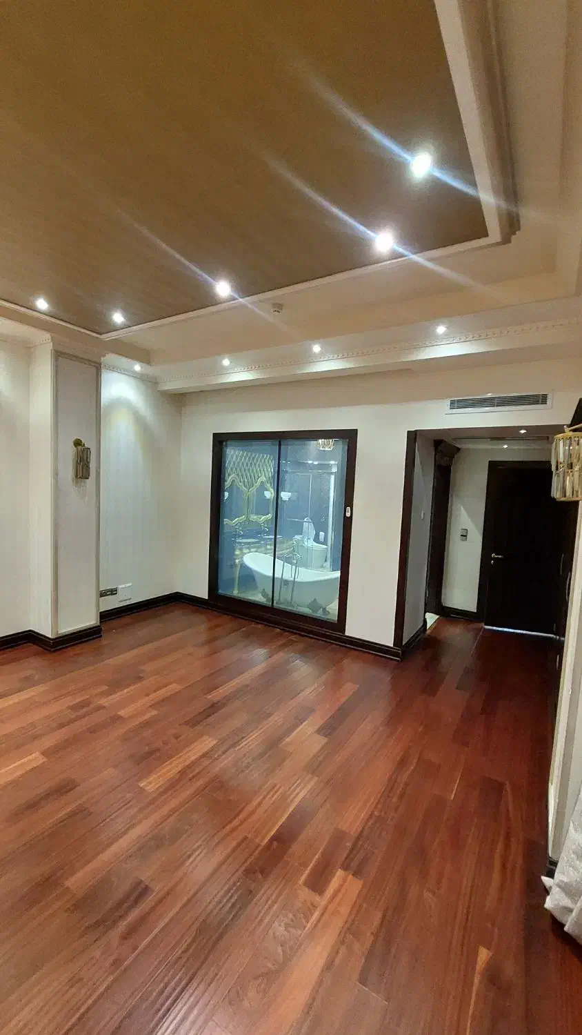 ۴۰۴متر فرمانیه+۴۰متر سوئیت مجزا*کلید نخورده