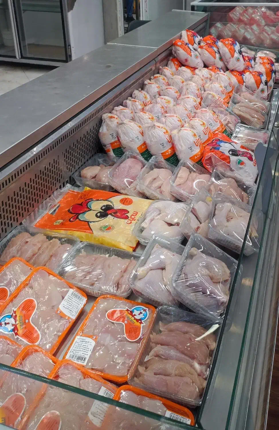 مرغ وقطعه بندی مرغ،سینه ،ران،فیله،بال وکتف|عمدهفروشی|کرج, شهرک طالقانی|دیوار