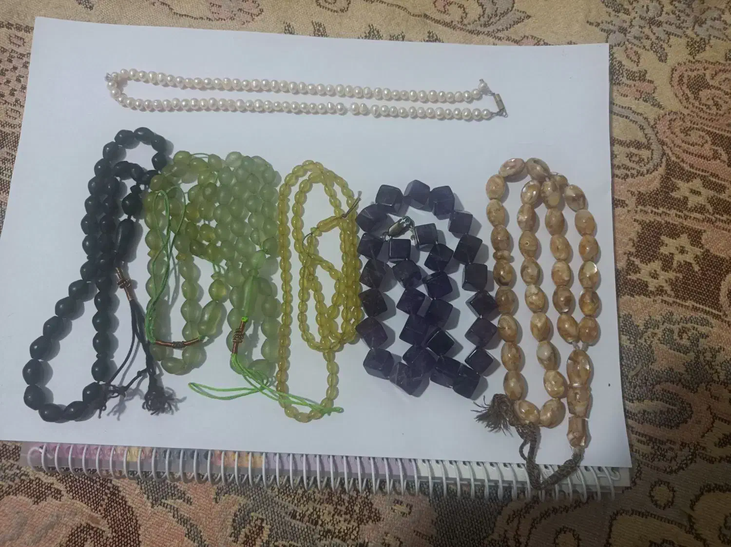 تعدادی تسبیح سندلوس و شاه مقصود|بدلیجات|کرج, حیدرآباد|دیوار