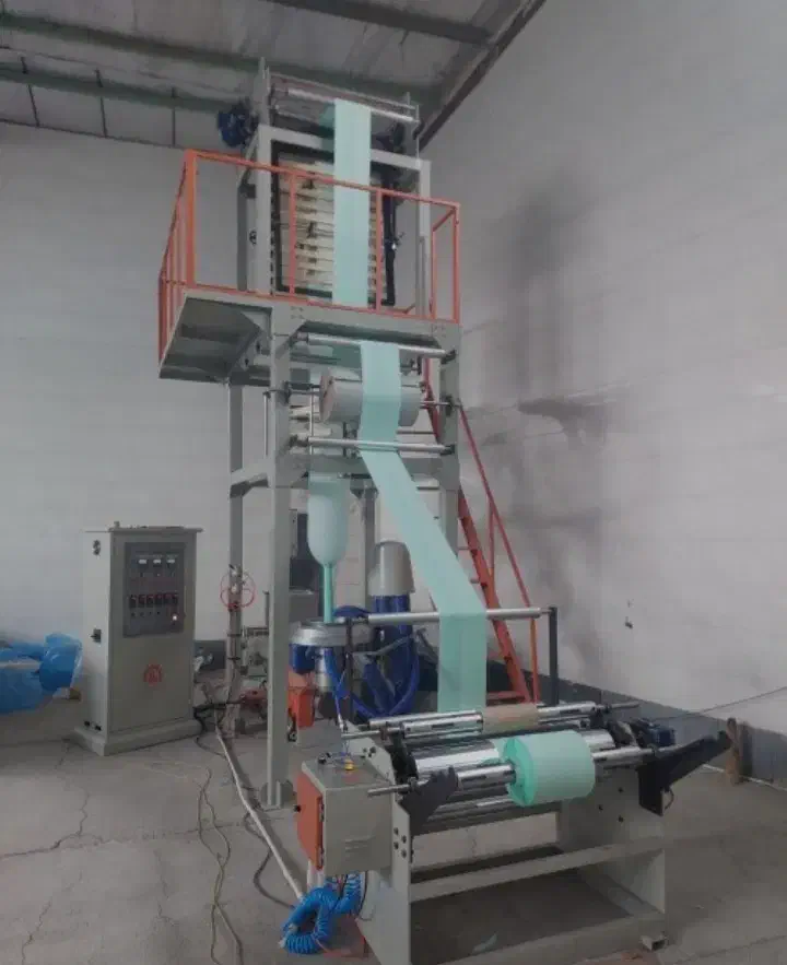 استخدام کارگر ماهر تولید سفره و زباله|استخدام صنعتی، فنی، مهندسی|باقرشهر, |دیوار