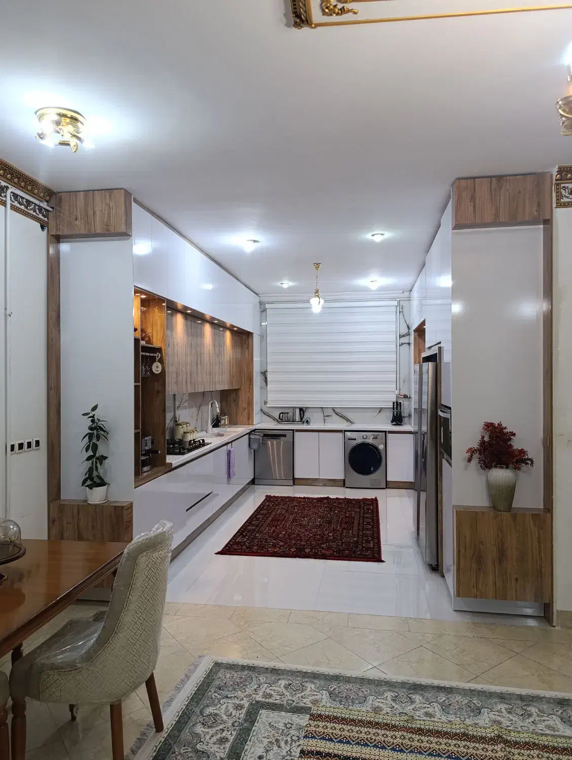 طراحی و ساخت انواع کابینت وکمد|خدمات پیشه و مهارت|آیسک, |دیوار