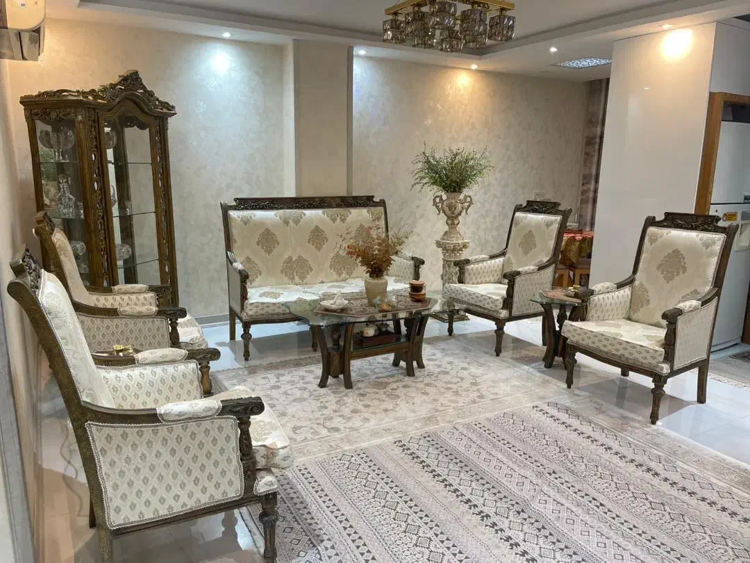 مبلمان استیل کلاسیک همراه با بوفه ۹ نفره در حد نو|مبلمان خانگی و میز عسلی|تهران, سازمان برنامه جنوبی|دیوار