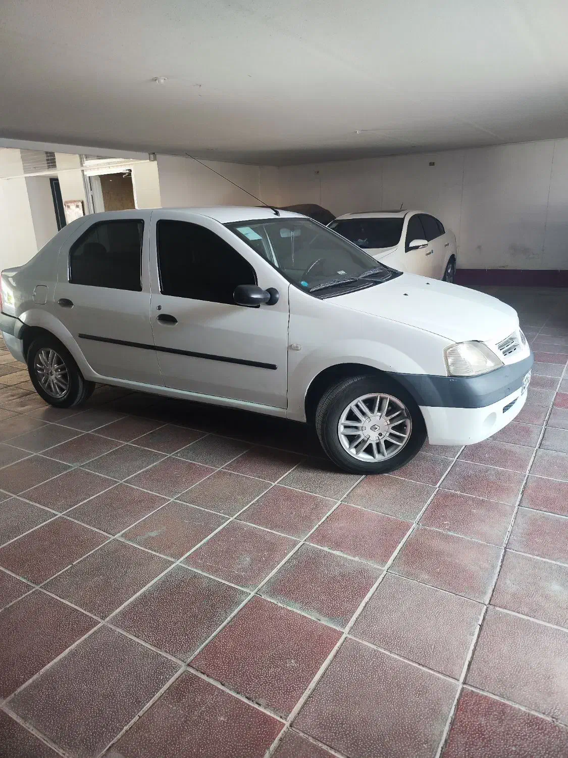 ال نود سال ۹۶ سالم و تمیز|خودرو سواری و وانت|صدرا-فارس, فاز ۱|دیوار