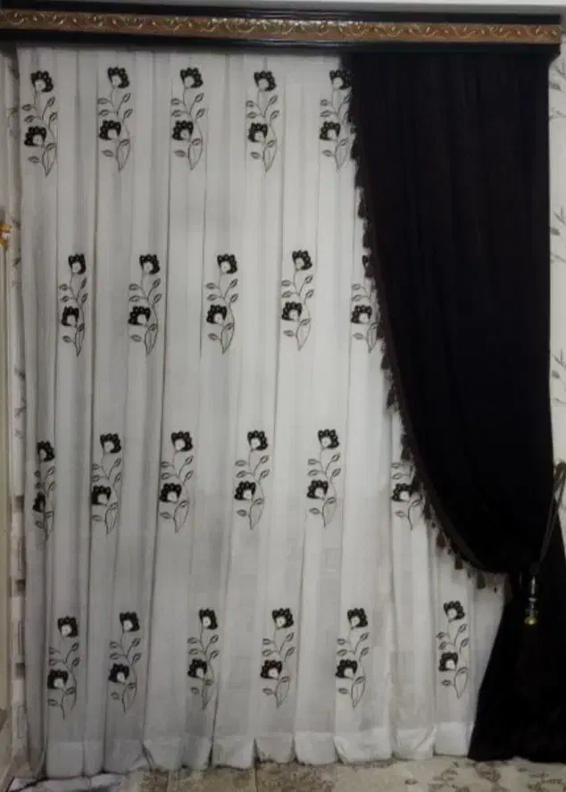 پرده|پرده، رانر، رومیزی|فردیس, فردیس|دیوار