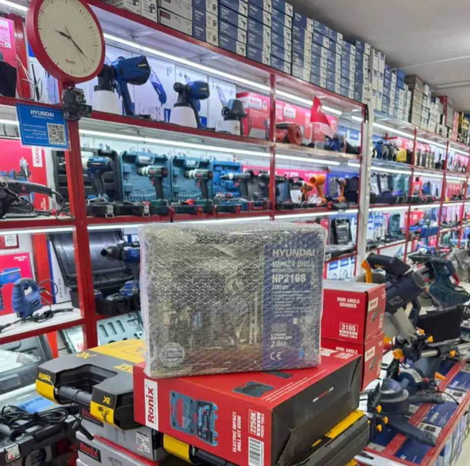 به یکه نیرو خانم جهت کار در ابزار فروشی|استخدام خدمات فروشگاه و رستوران|اهواز, ۳۰ متری|دیوار