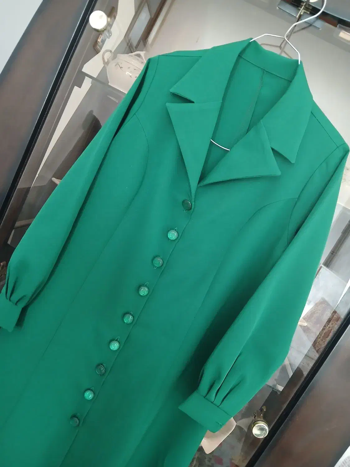 مانتو نو دوخته شده تن نخورده|لباس|اسفراین, |دیوار