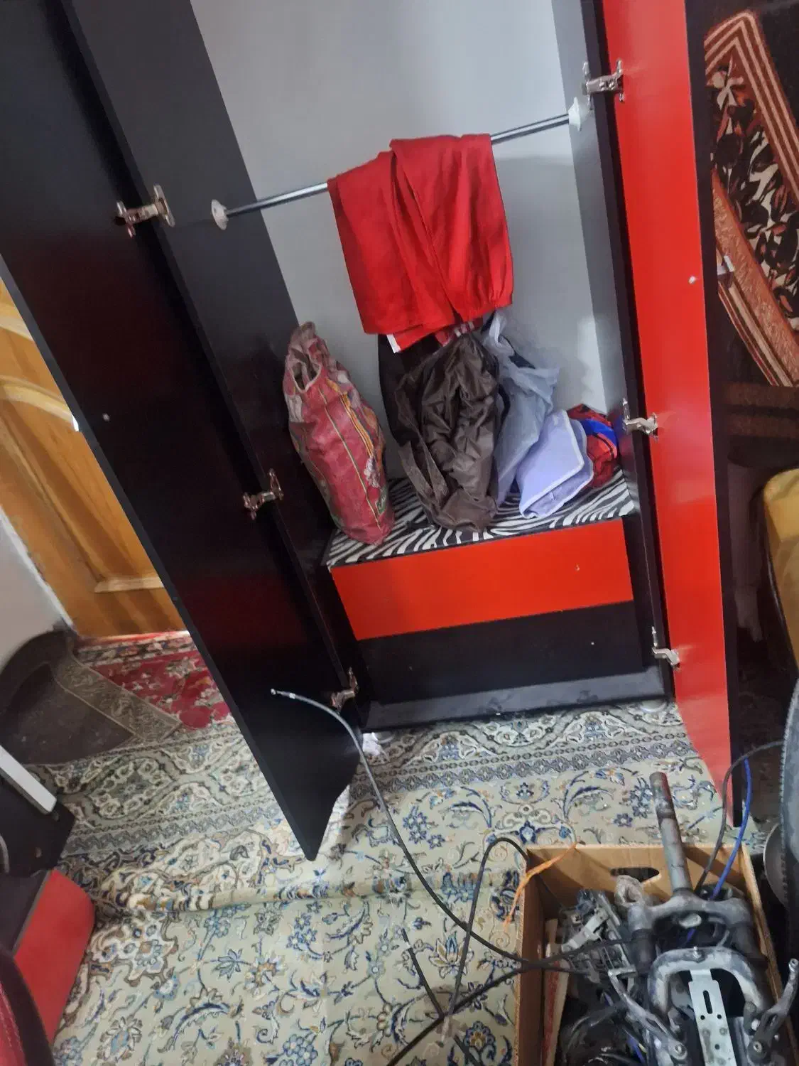 کمد بچه و درابل تمیز و سالم|جاکفشی، کمد، دراور|نجفآباد, شیخ آباد|دیوار