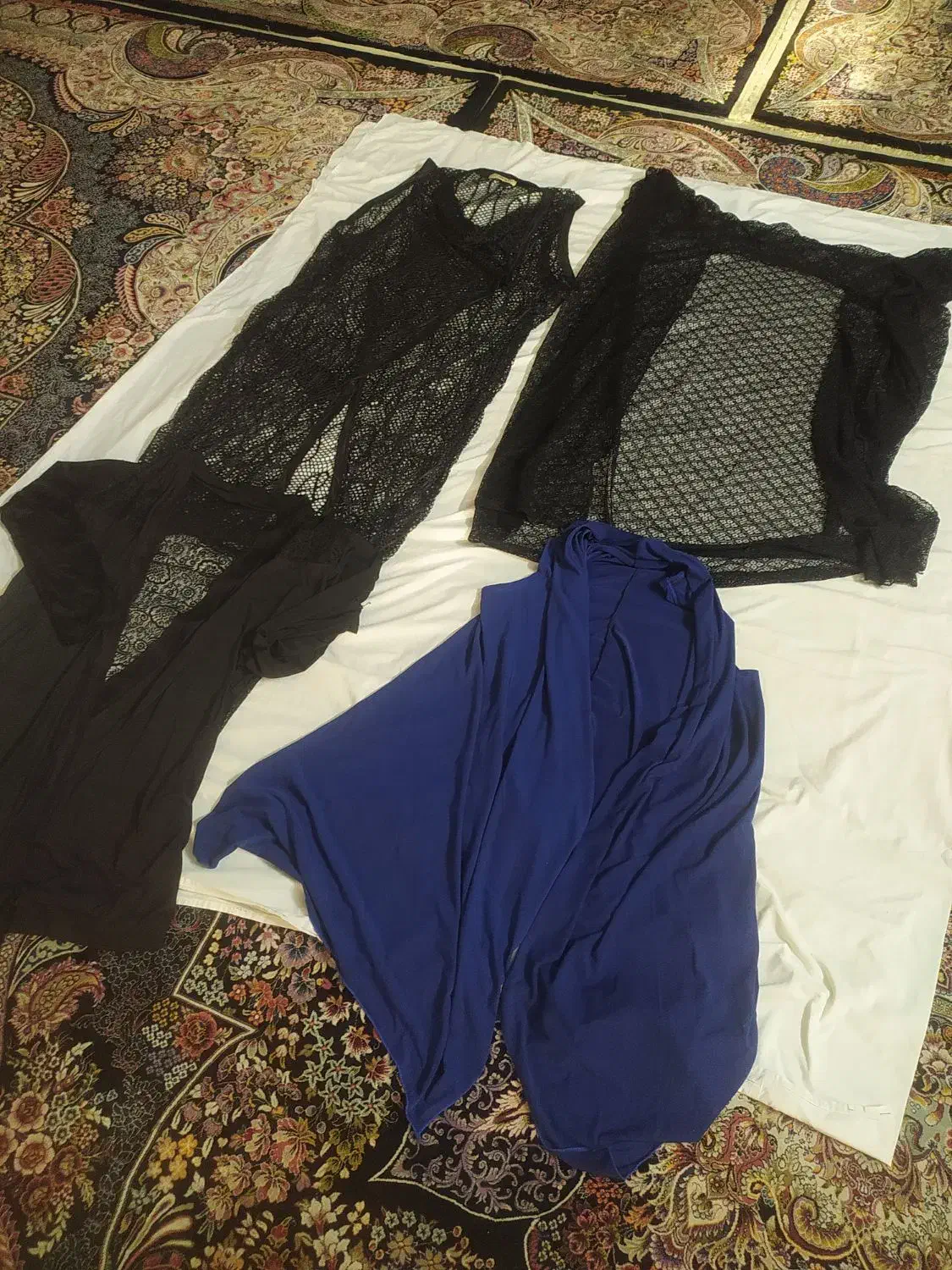 تعدادی لباس زنانه و مردانه|لباس|تهران, یافت‌آباد|دیوار