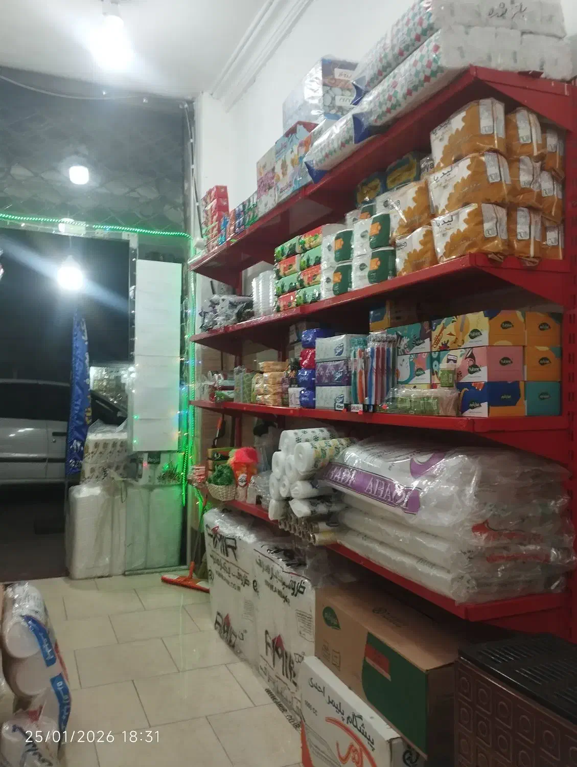 ظروف یکبار مصرف|ظروف نگهدارنده، پلاستیکی، یک‌بارمصرف|رشت, سلیمانداراب|دیوار