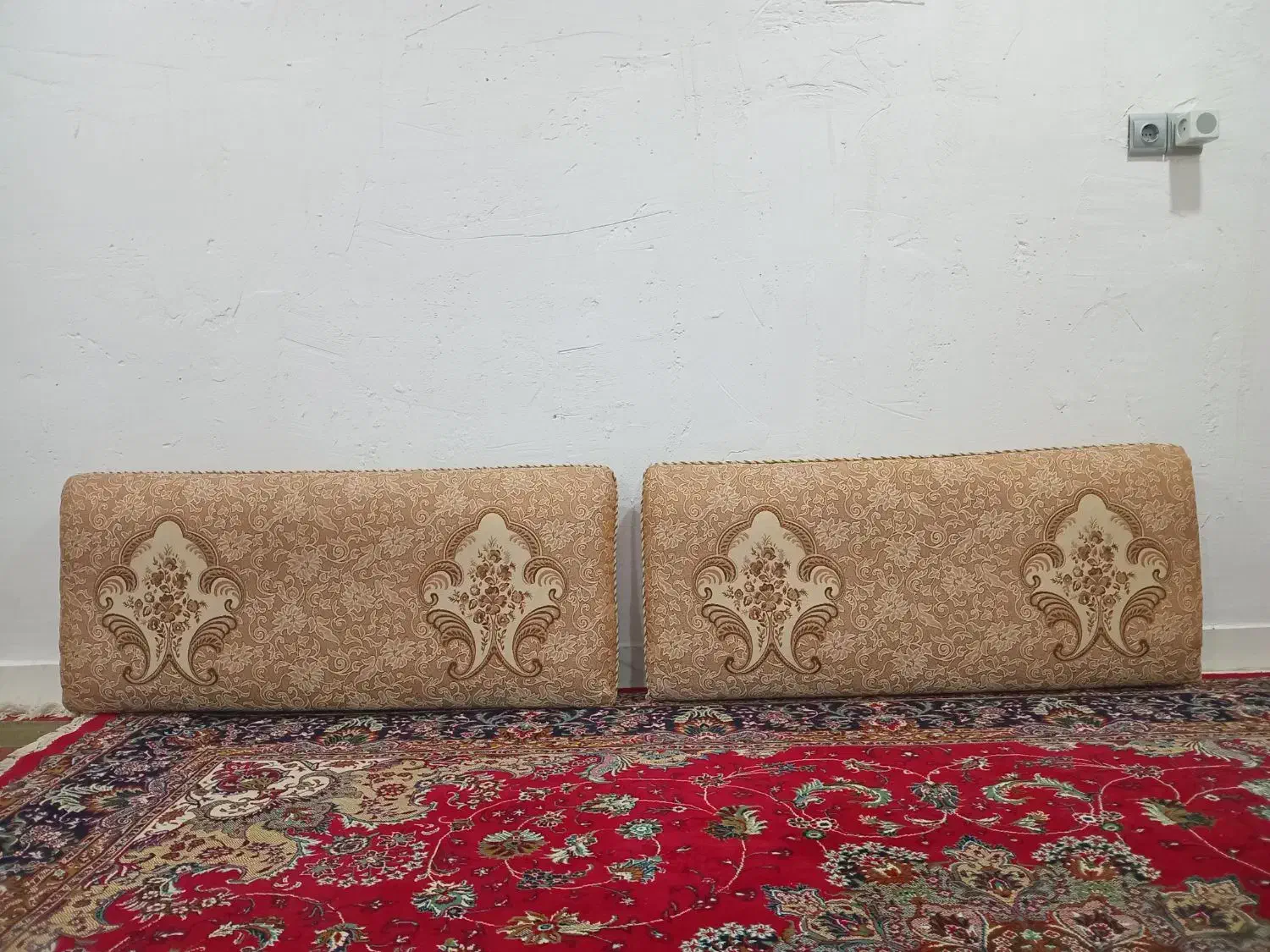 پشتی و گلیم فرش|گلیم، جاجیم، گبه|شوشتر, |دیوار