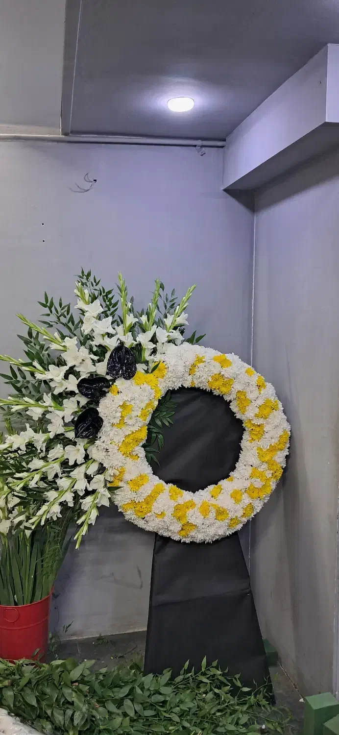 انواع تاج گل ترحیم|خدمات پذیرایی، مراسم|اصفهان, جلفا|دیوار