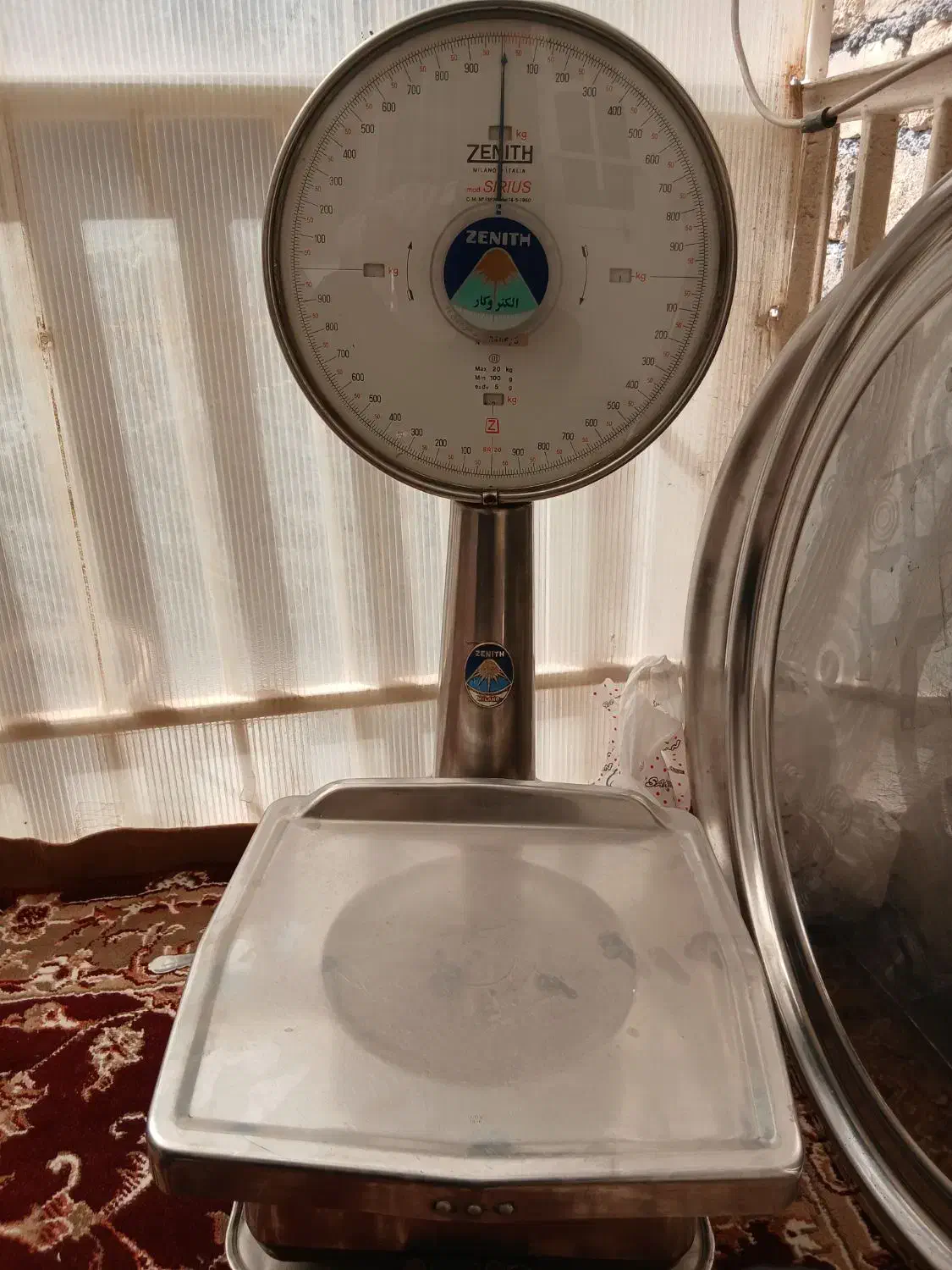 ترازوی عقربه ای انحصاری ایتالیایی قدیمی عتیقه|کلکسیون اشیاء عتیقه|مشهد, شیرودی|دیوار