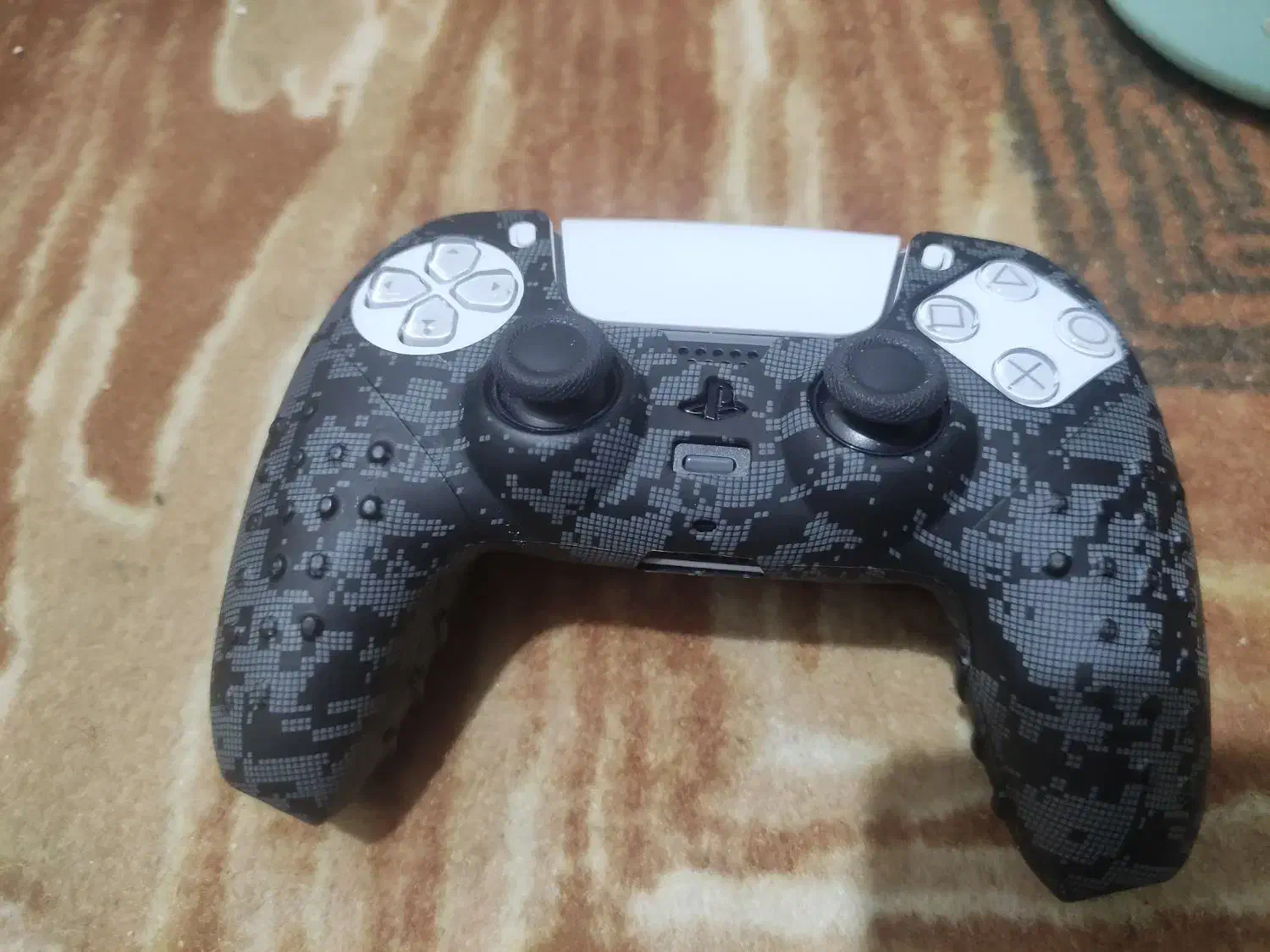 معاوضه دسته روکنسول با دسته رنگی|کنسول، بازی ویدئویی و آنلاین|برازجان, |دیوار