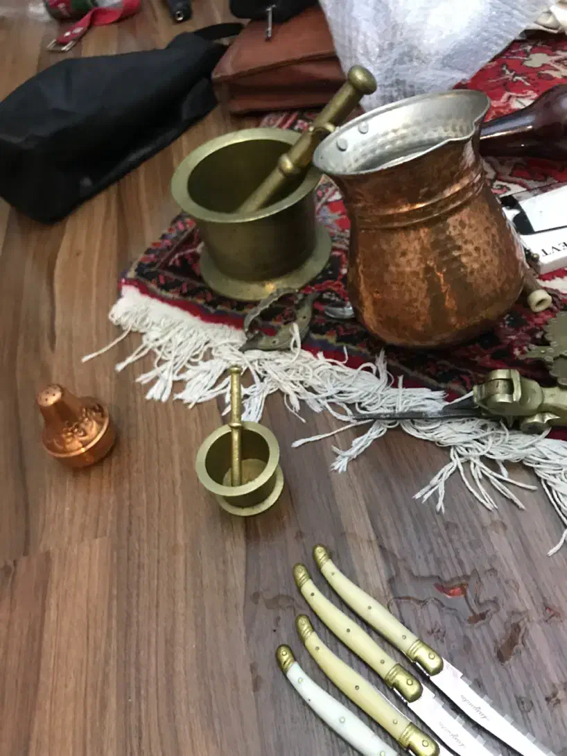 هونگ بزرگ و کوچک|کلکسیون اشیاء عتیقه|تهران, شهر زیبا|دیوار