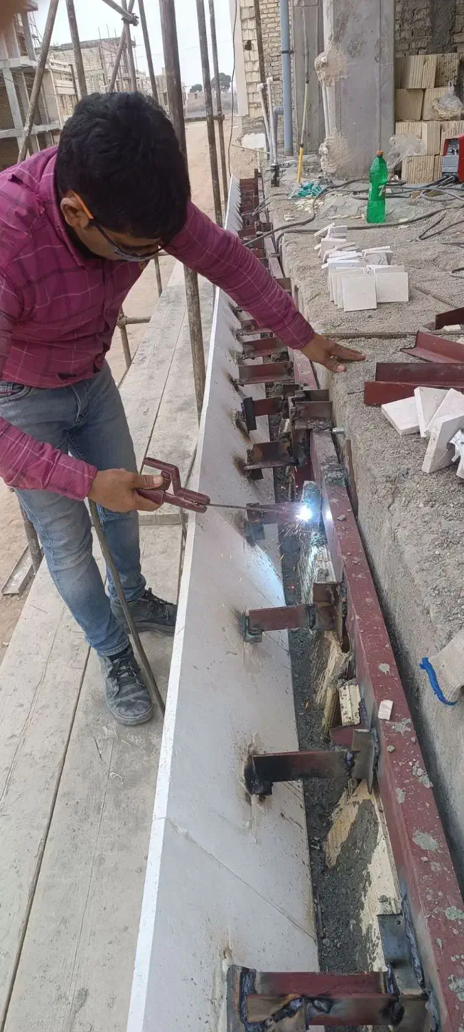 جوشکاری نمای ساختمان شاسی کشی نما راویز نصب فلاشین|خدمات پیشه و مهارت|یزد, |دیوار