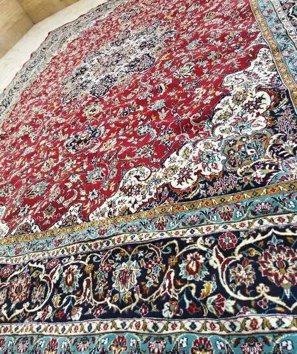 فرش دوازده متری گل ریز|فرش|ایلام, |دیوار