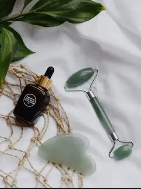 پاکسازی فشیال صورت و جوانسازی دست|خدمات آرایشگری و زیبایی|اصفهان, آبشار|دیوار