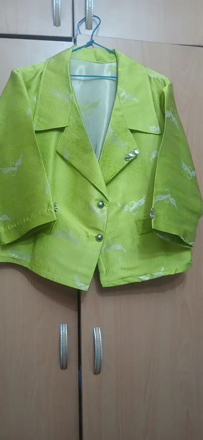 کت بسیار زیبا ژاگارد رنگ سبز پسته ای|لباس|اصفهان, کوی امیریه|دیوار