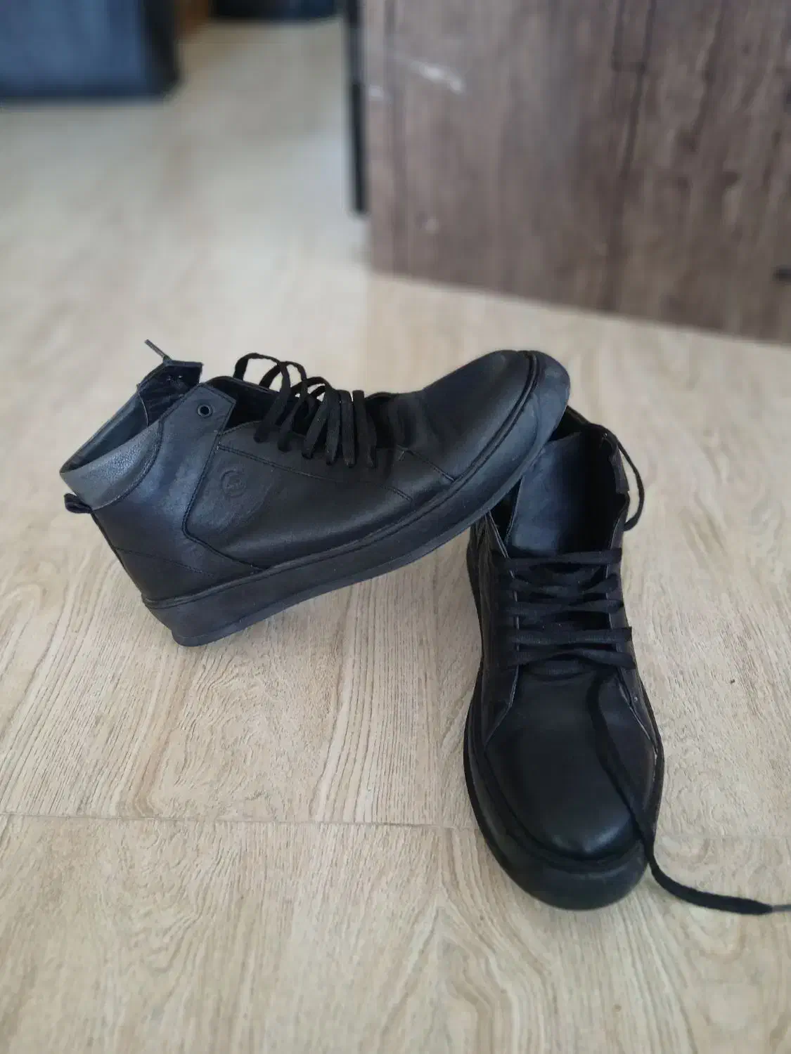 نیم بوت مارال چرم اصلی نوهستش بدون کارتن|کیف، کفش، کمربند|سنندج, |دیوار