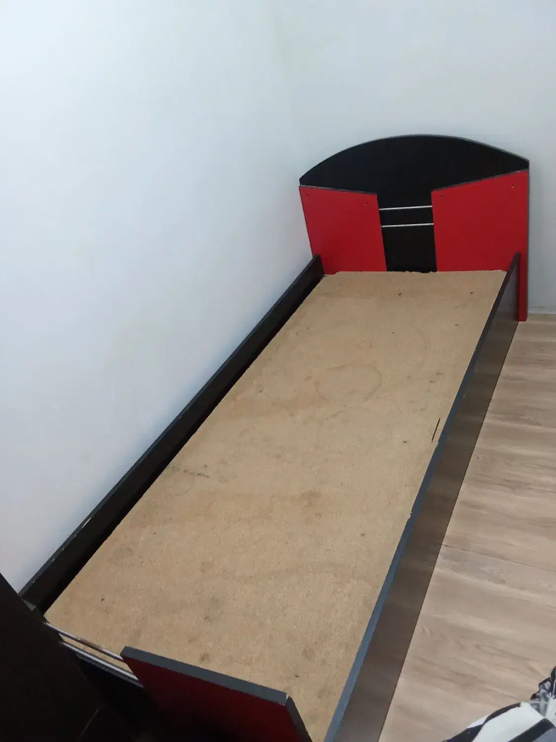 تخت|تخت و سرویس خواب|شاهرود, |دیوار