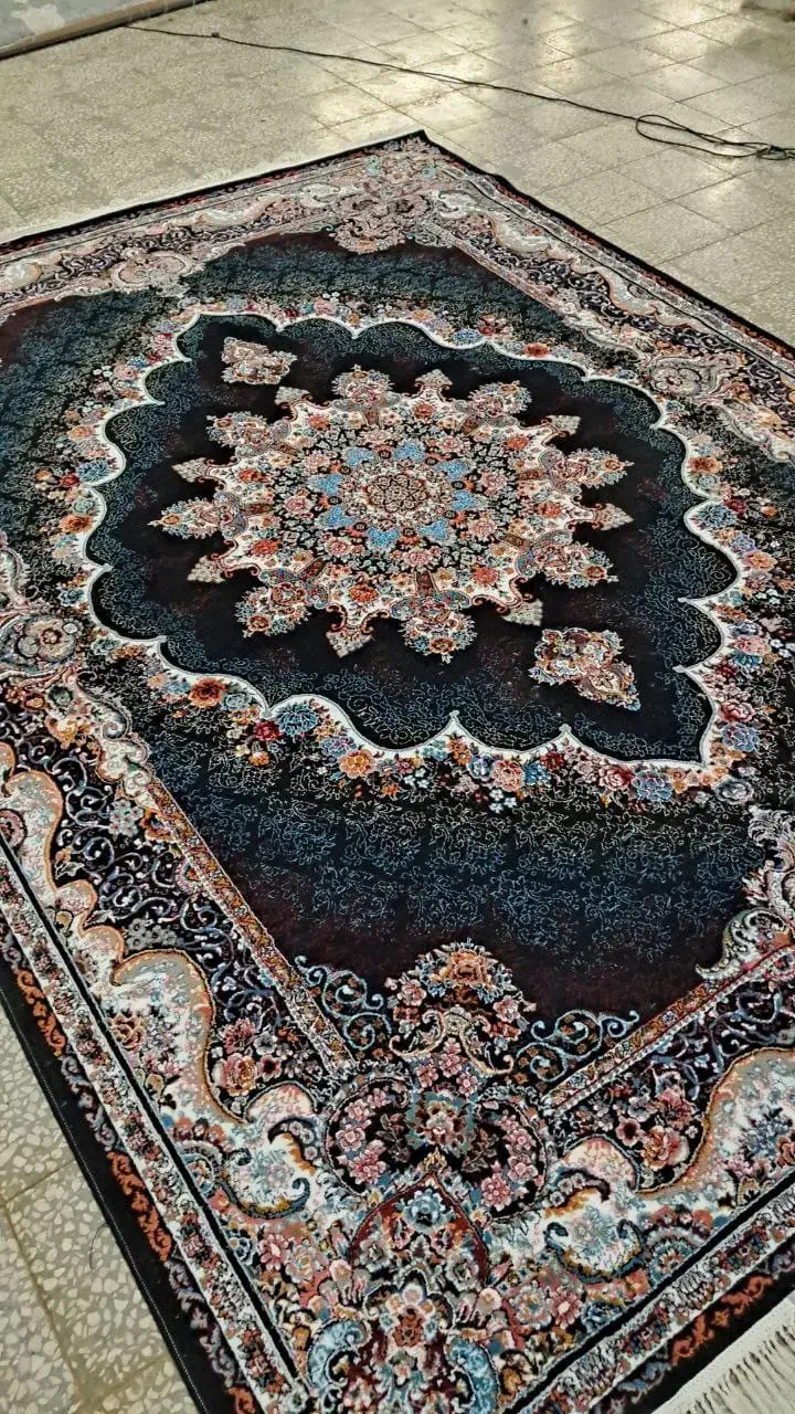 نه متری طرح ۵۰۰شانه  ۸عدد اکبند مناسب هر خانواده|فرش|اردبیل, |دیوار