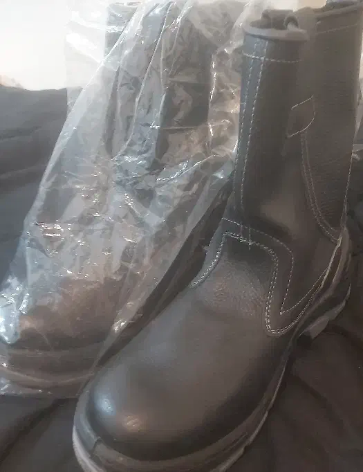 کفش حفاری سایز ۴۴|کیف، کفش، کمربند|اهواز, کوروش|دیوار