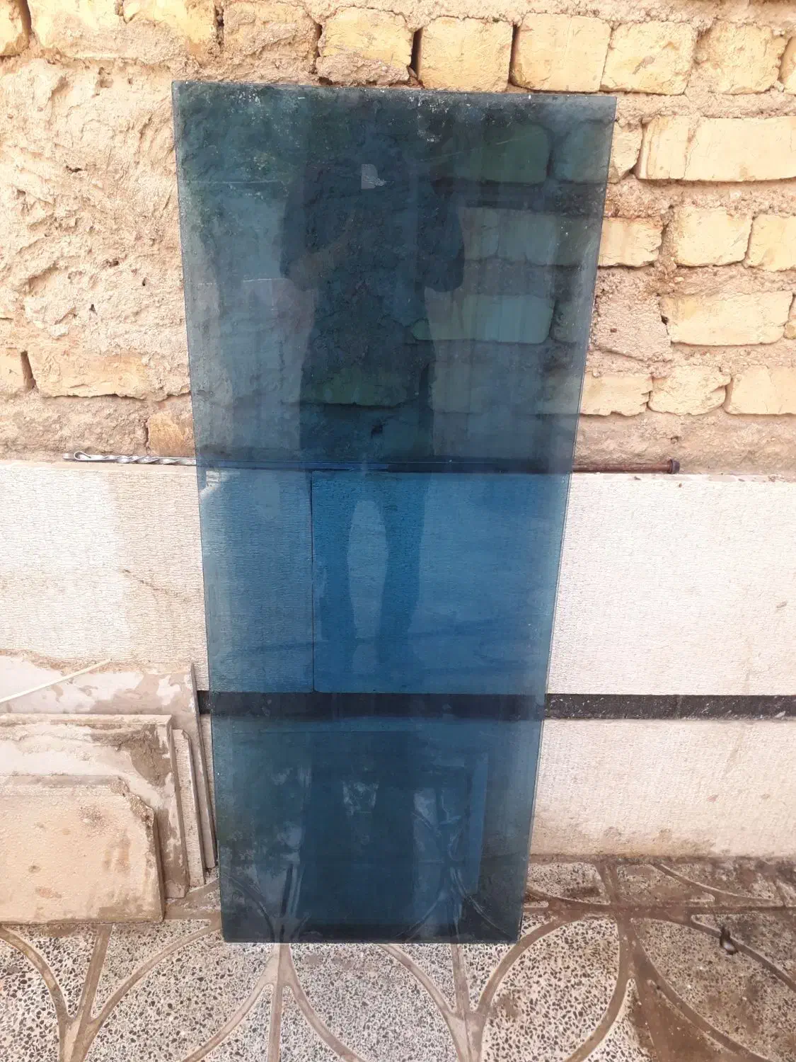 ۲ شیشه|آینه|شیراز, شهدای شهرک سعدی|دیوار