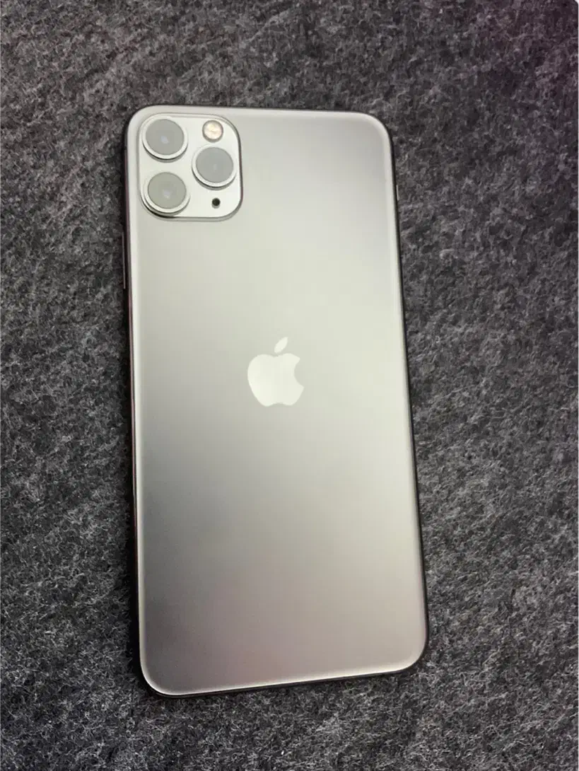 iPhone 11 Pro max|موبایل|خرم‌آباد, |دیوار