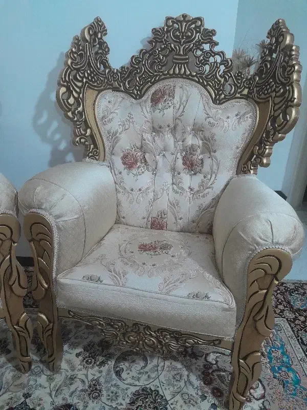 مبل سلطنتی|مبلمان خانگی و میز عسلی|پرند, فاز ۶|دیوار