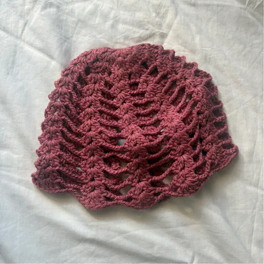 کلاه کاموایی دستبافت|لباس|اصفهان, آبشار|دیوار