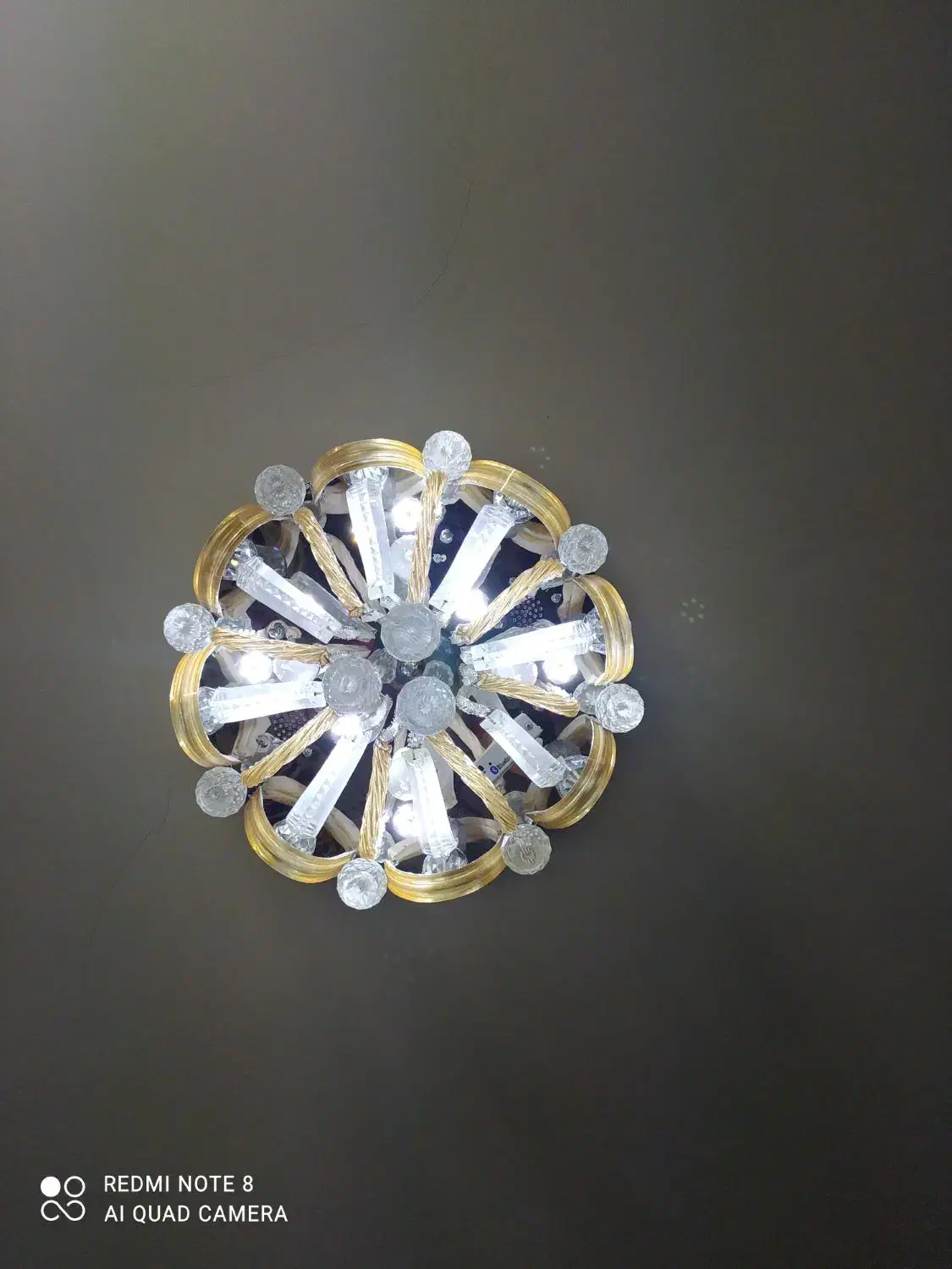 لوستر|لوستر و چراغ آویز|قم, پردیسان|دیوار