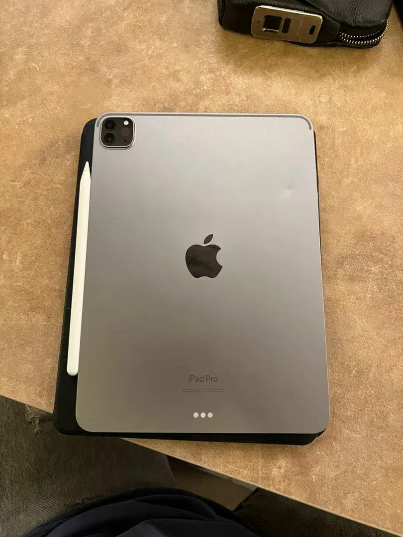 آیپد پرو ۱۱ اینچ ۲۰۲۲  pencil  256g|تبلت|تهران, هروی|دیوار