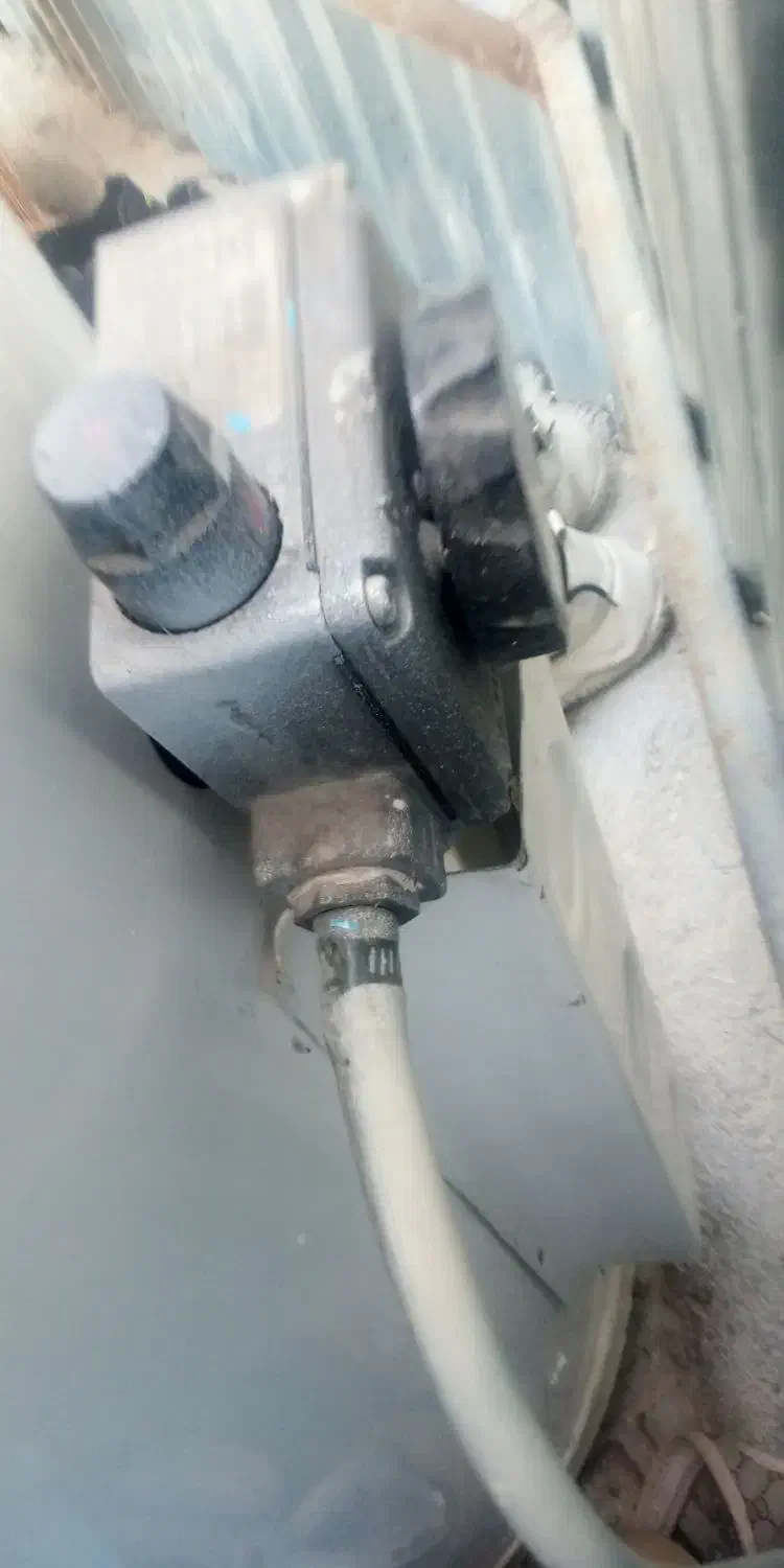 رگراتور آبگرمکن ایستاده|آبگرمکن، پکیج، شوفاژ|شیراز, گلدشت معالی‌آباد|دیوار