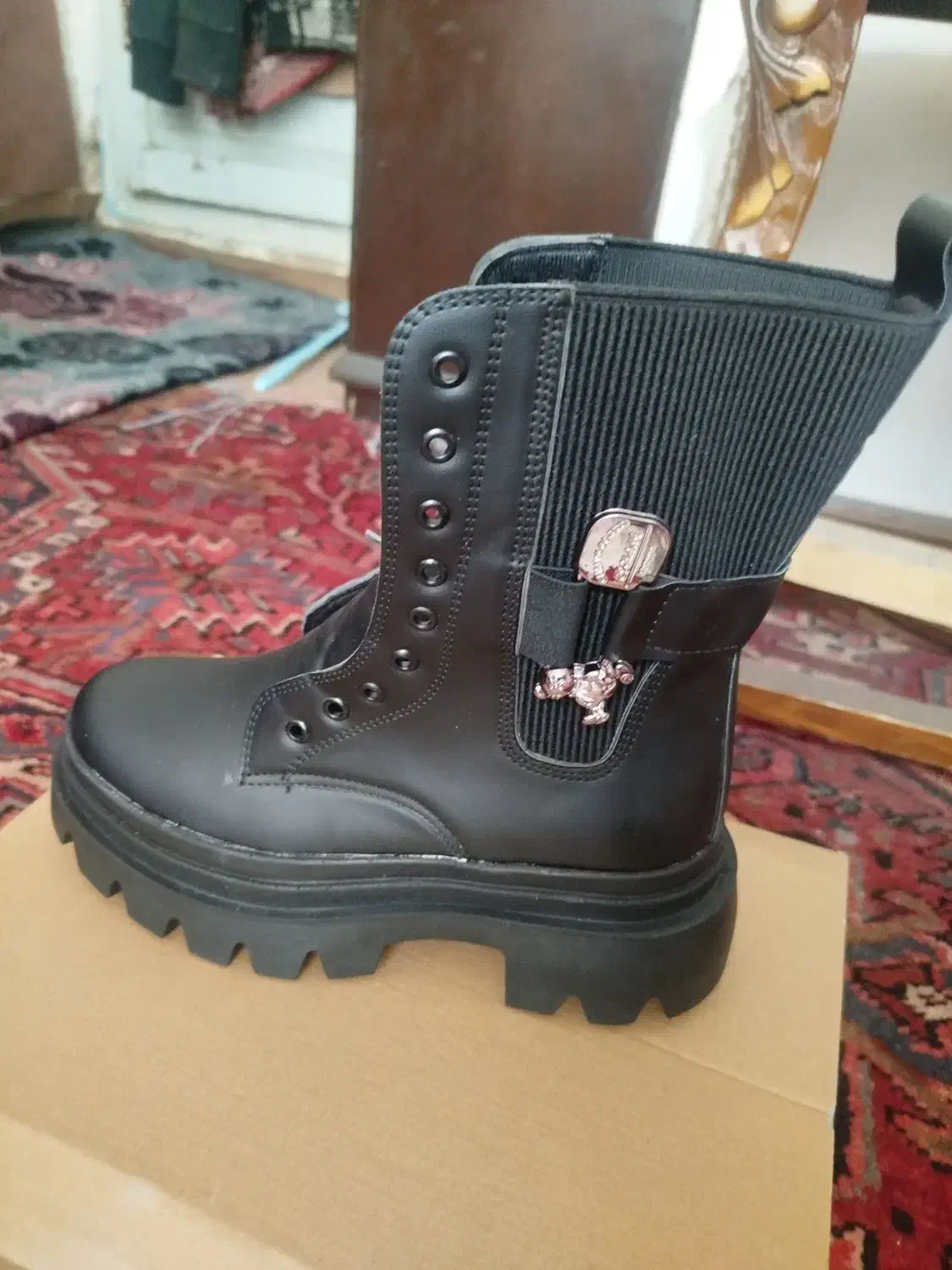 پوتین زنانه|کیف، کفش، کمربند|تبریز, |دیوار