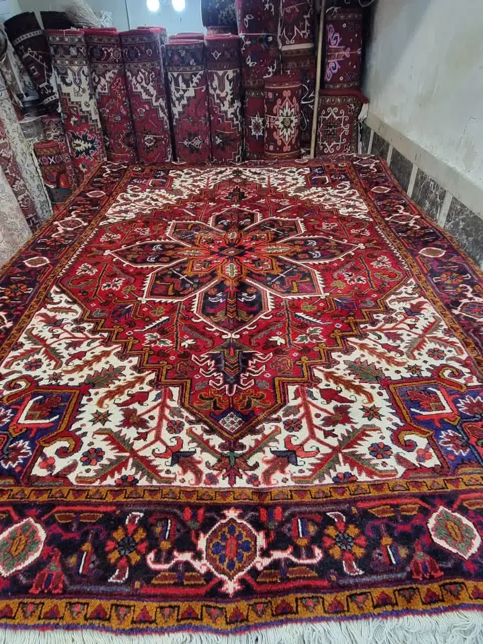 جفت مهربان دست دوم|فرش|مراغه, |دیوار