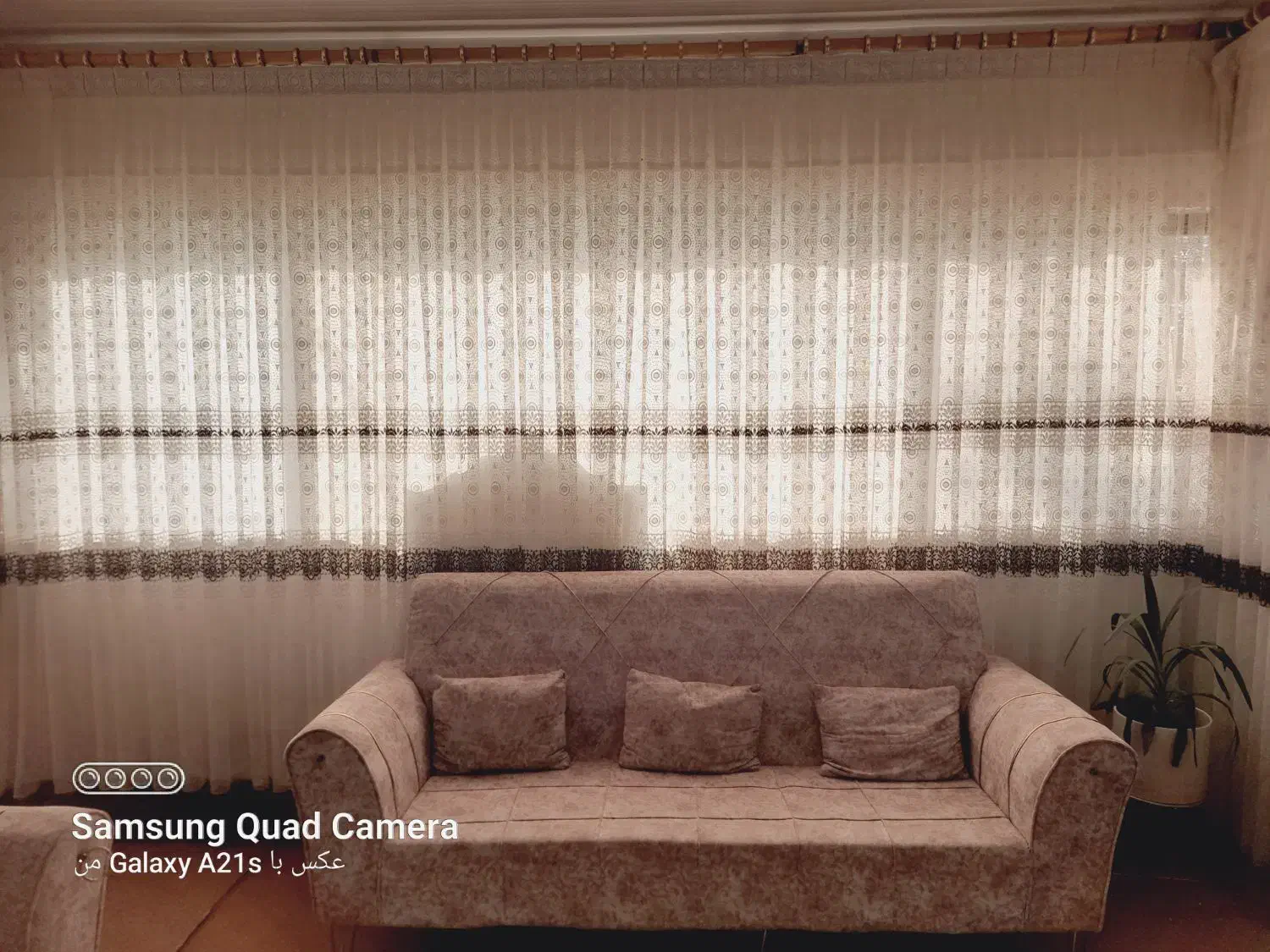 دو عدد پرده کاملا سالم|پرده، رانر، رومیزی|خرمدره, |دیوار