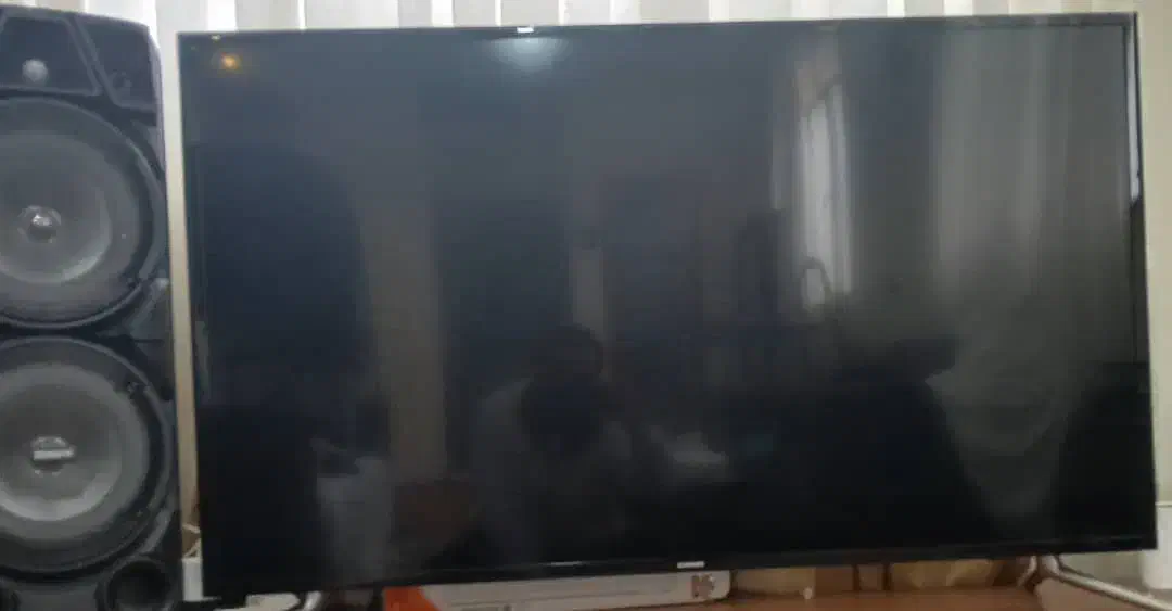 LED43سامسونگ|تلویزیون و پروژکتور|شهریار, شهرک وائین|دیوار