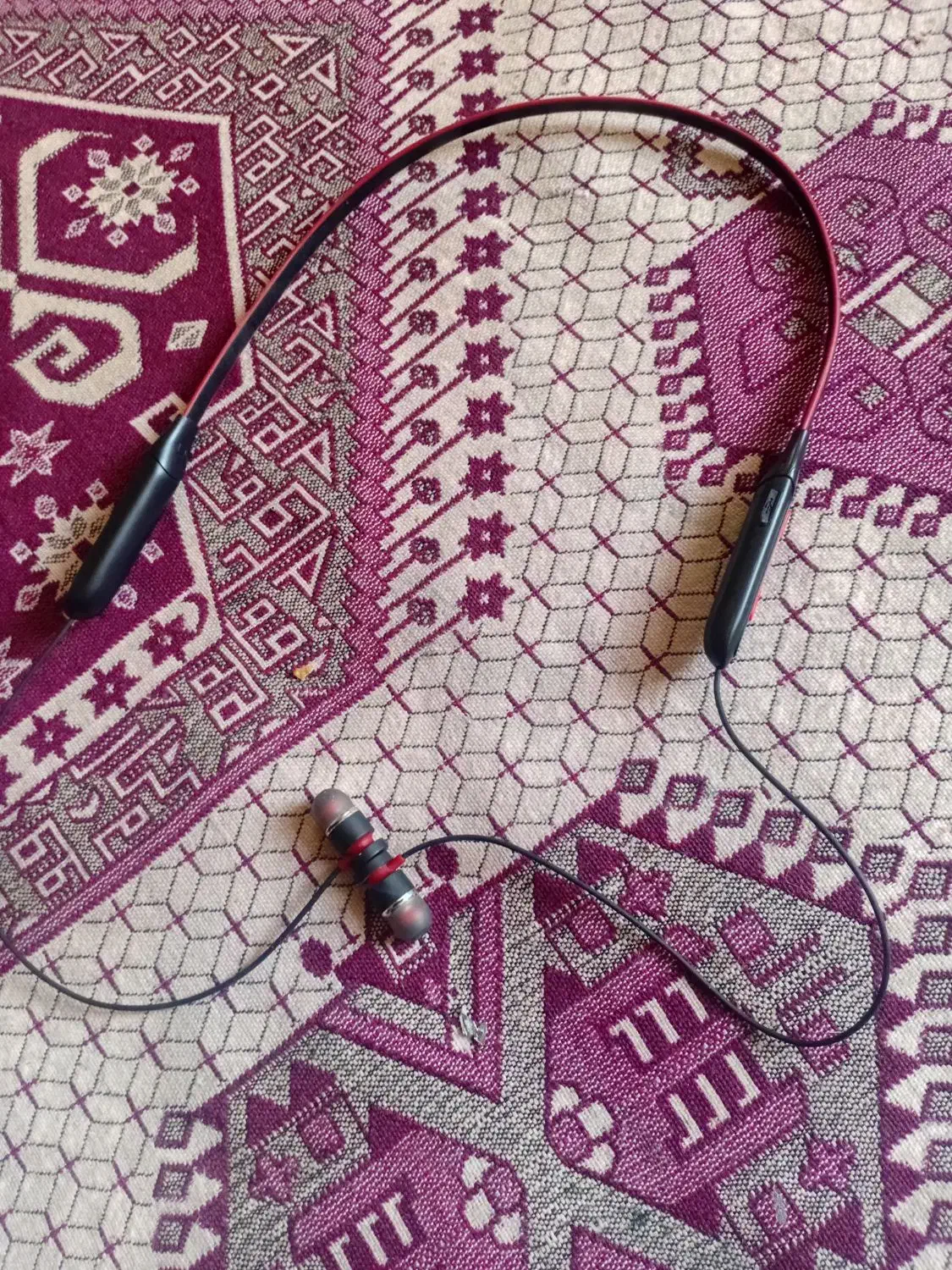 هدست بلوتوثی|صوتی و تصویری|فولادشهر, B5|دیوار