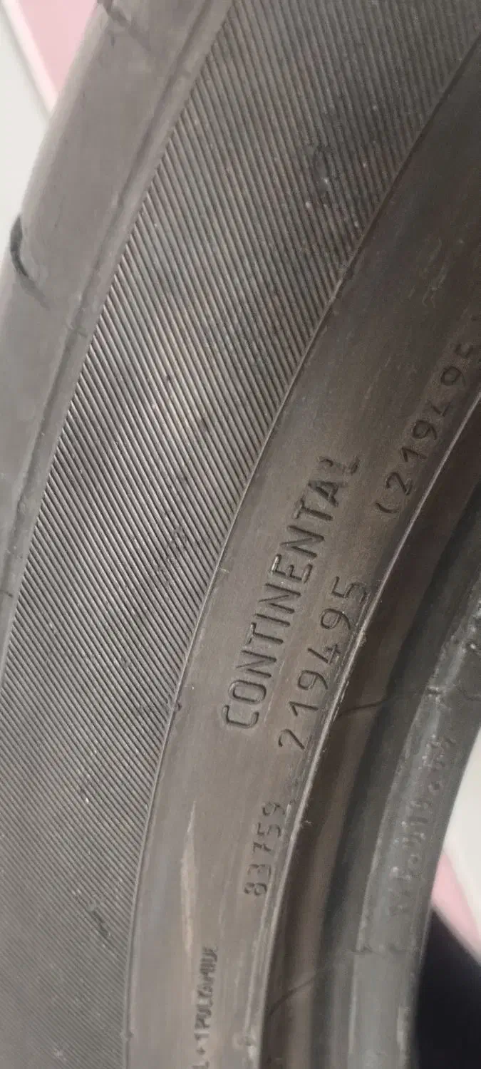 لاستیک شماره ۲۰۵.۴۵.۱۷درب بی ام و زنجیر چرخ|قطعات یدکی و لوازم جانبی|تهران, دردشت|دیوار