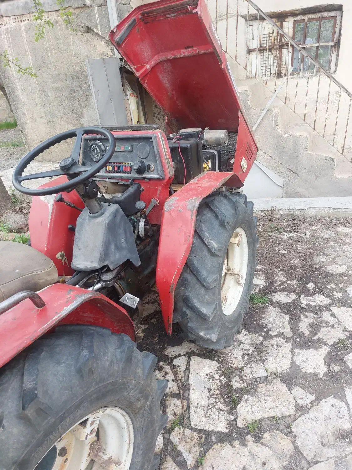 تراکتورکمرشکن لامبوردینی ۹۳۰ ایتالیا|خودرو سنگین|گلبهار, شهر جدید گلبهار|دیوار