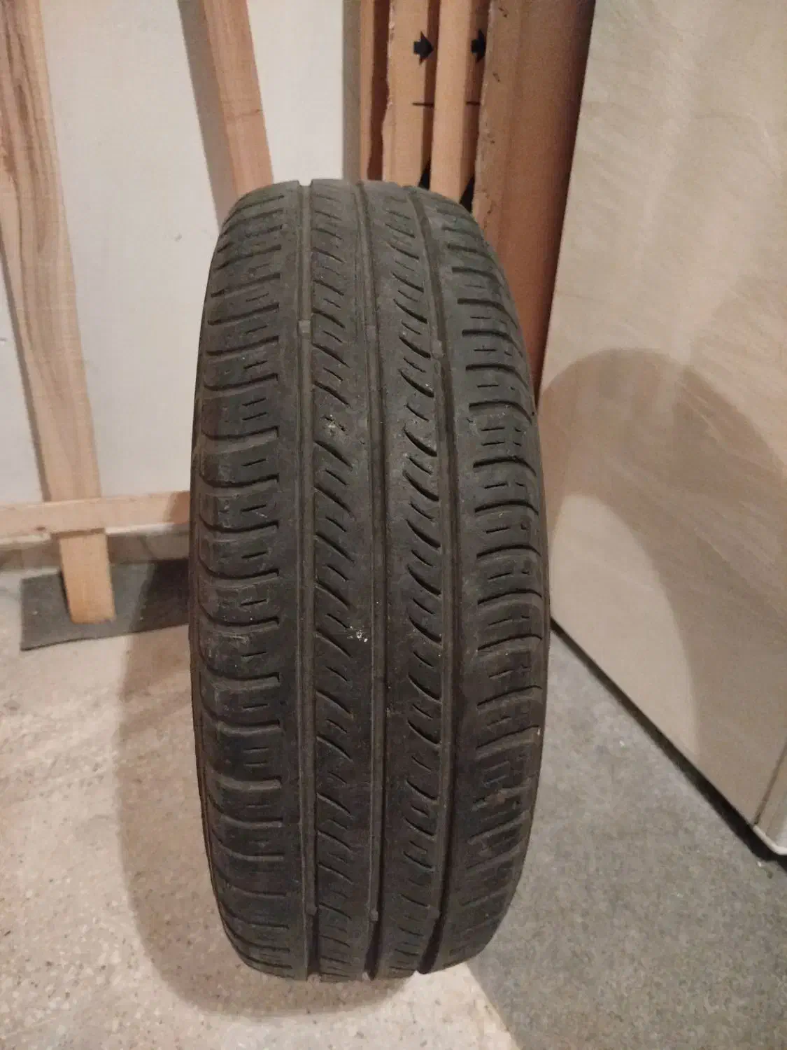 لاستیک بارز 185/65R15|قطعات یدکی و لوازم جانبی|شیراز, قصرالدشت|دیوار