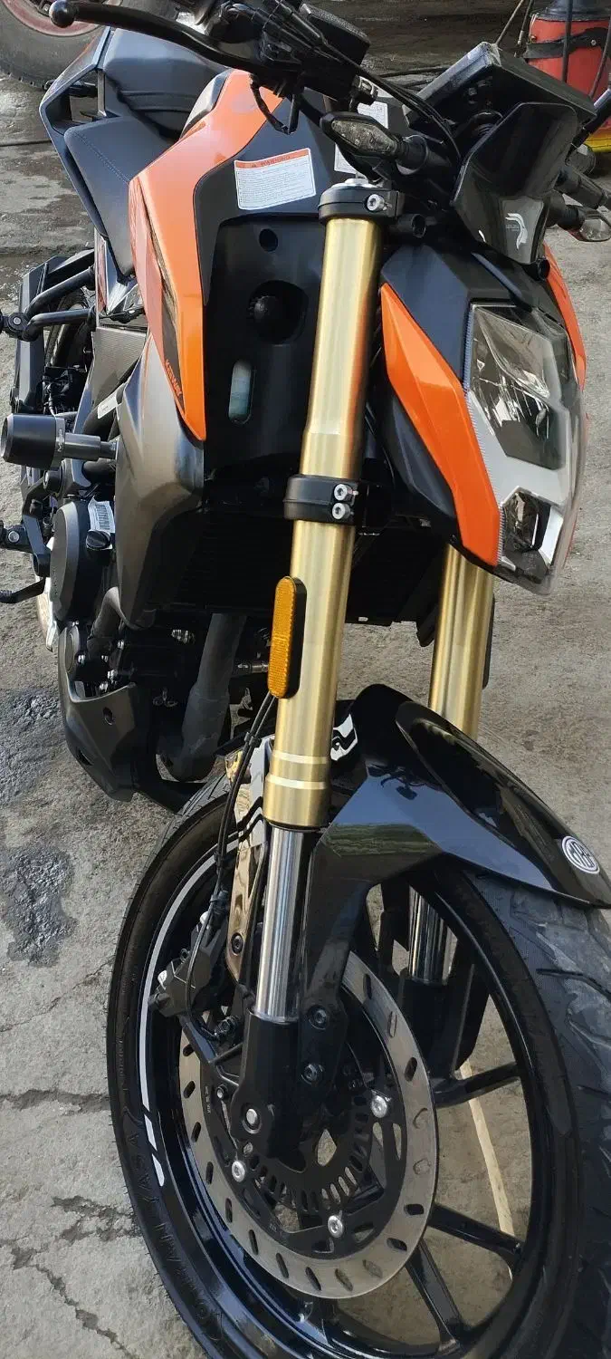 موتور سیکلت کی وی 250|موتورسیکلت|هشتگرد, خور|دیوار