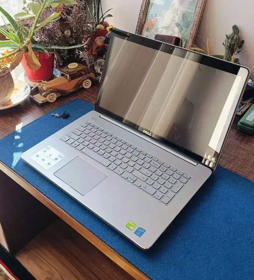 لپتاپ 17 اینچی Dell لمسی CPU i7+گرافیک 16G +4Gb رم|رایانه همراه|ارومیه, |دیوار